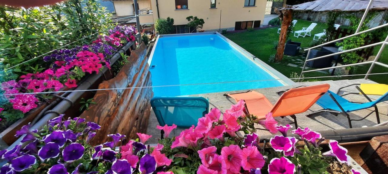 Апартаменты La Terrazza Casa Vacanza Каренно Экстерьер фото